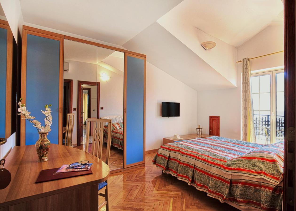 Villa Sveta Eufemija Bed End Breakfast I Rovinj Luaran gambar