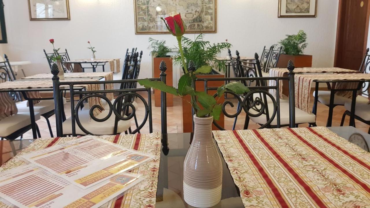 Villa Sveta Eufemija Bed End Breakfast I Rovinj Luaran gambar
