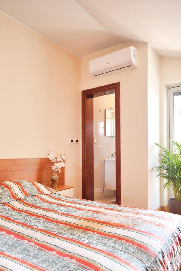 Villa Sveta Eufemija Bed End Breakfast I Rovinj Luaran gambar