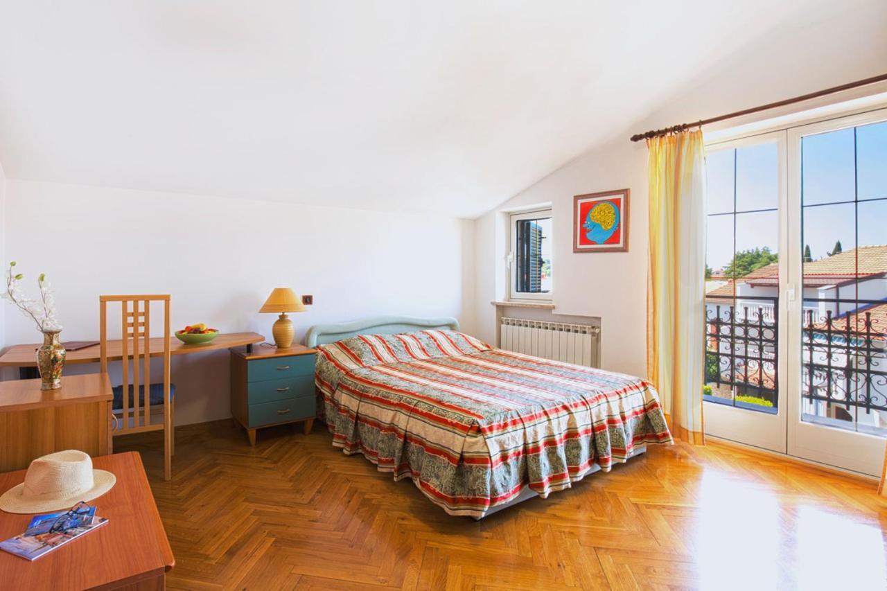 Villa Sveta Eufemija Bed End Breakfast I Rovinj Luaran gambar