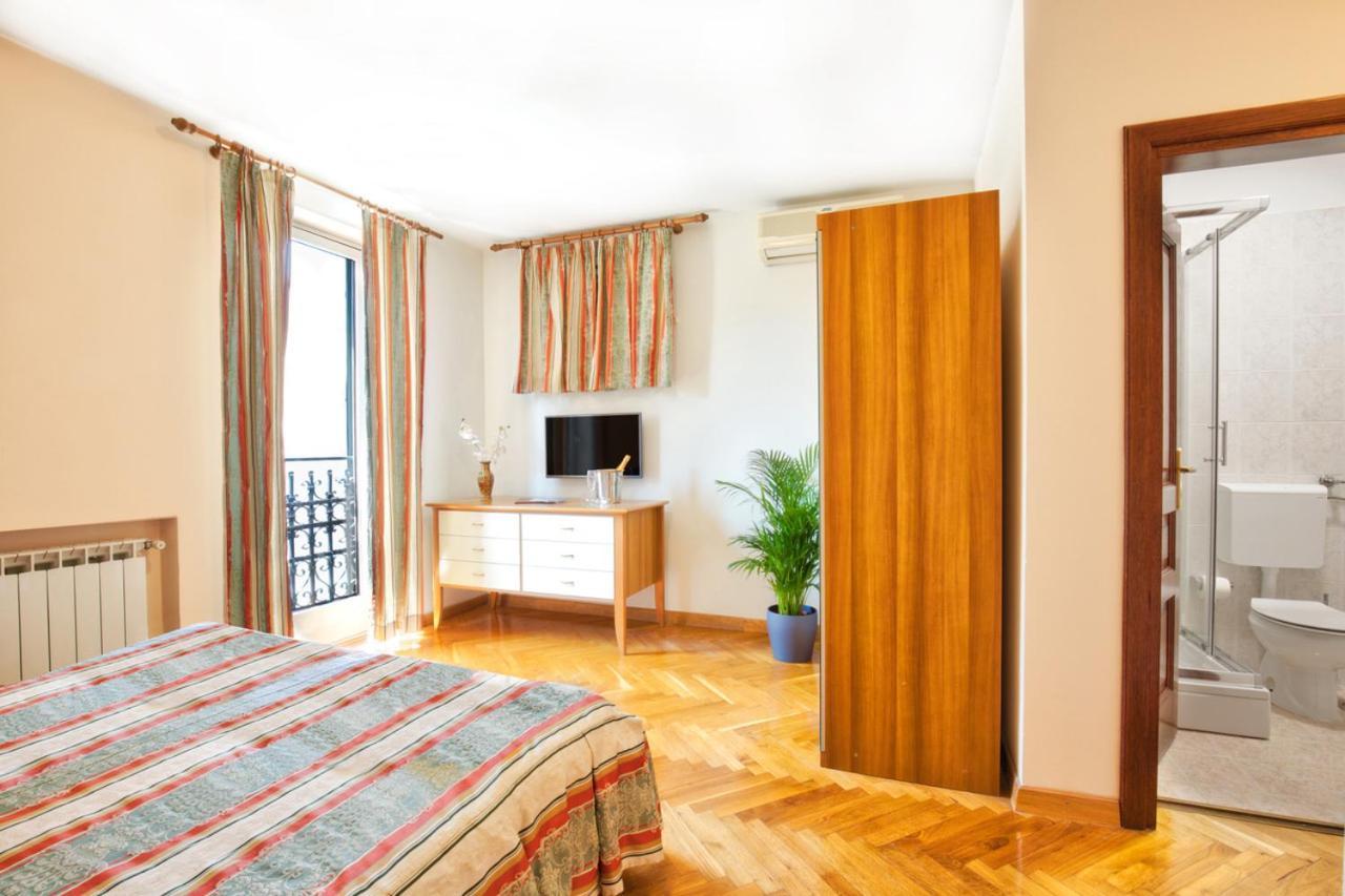 Villa Sveta Eufemija Bed End Breakfast I Rovinj Luaran gambar